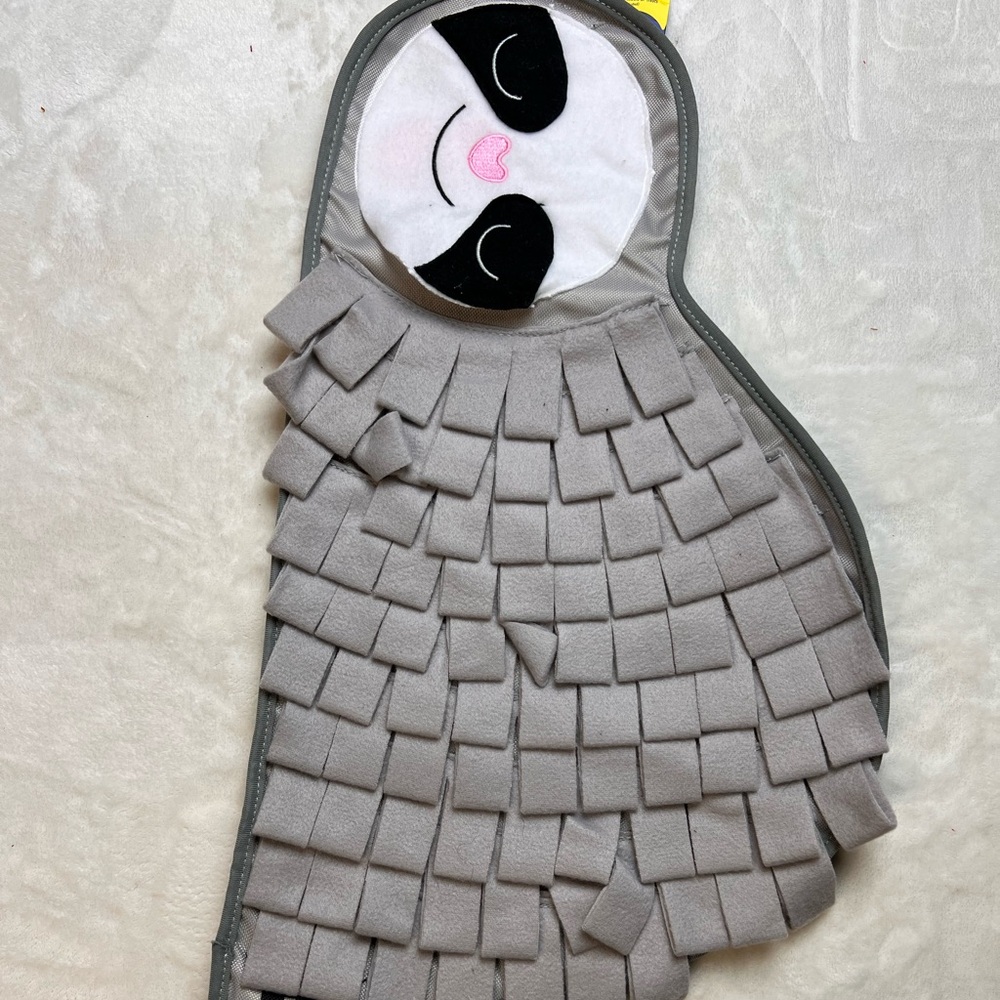 New Joyhound Classroom Snuffle interactive dog toy puzzle also for cats 
Sloth